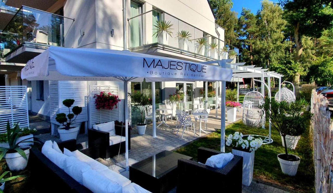 Majestique Hotell Pobierowo Exteriör bild